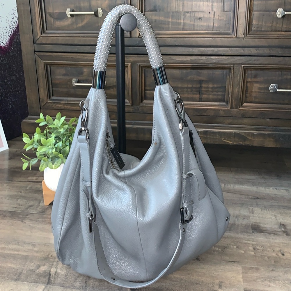 KENNETH COLE BUTTERY SOFT GRAY LEATHER LARGE SHOULDER PURSE